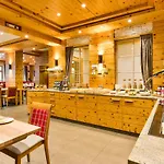 Restaurant Sonne فندق غينغنباخ