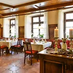 Restaurant Sonne 3* غينغنباخ