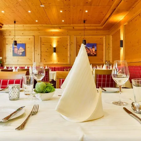 Hotel Restaurant Sonne 3*