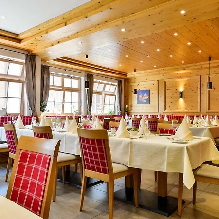 Restaurant Sonne 3* גנגנבאך