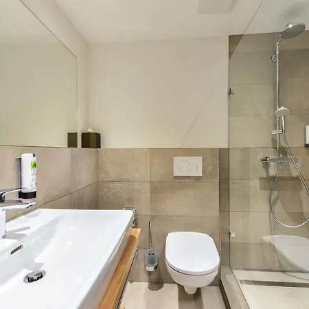 מלון Restaurant Sonne גנגנבאך